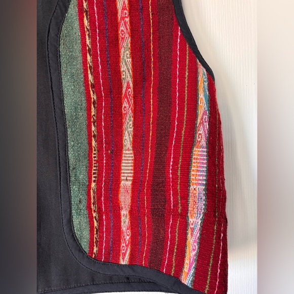 Vintage Artesania Cumi Bolivian wool tapestry bohemian handmade vest size medium - Picture 2 of 5